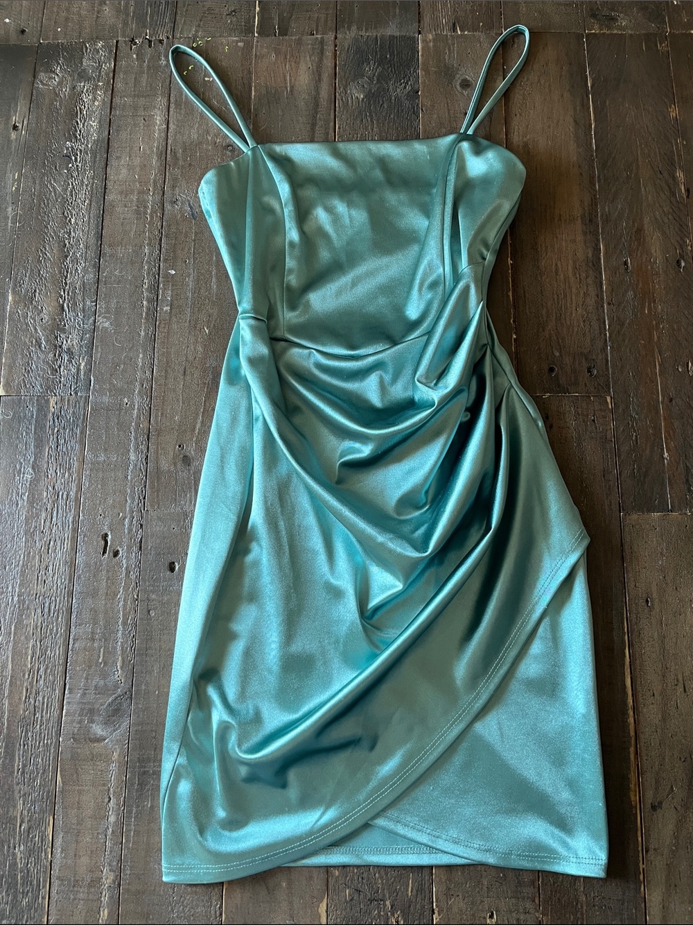 Glare Seafoam Ruched Spaghetti strap dress. M